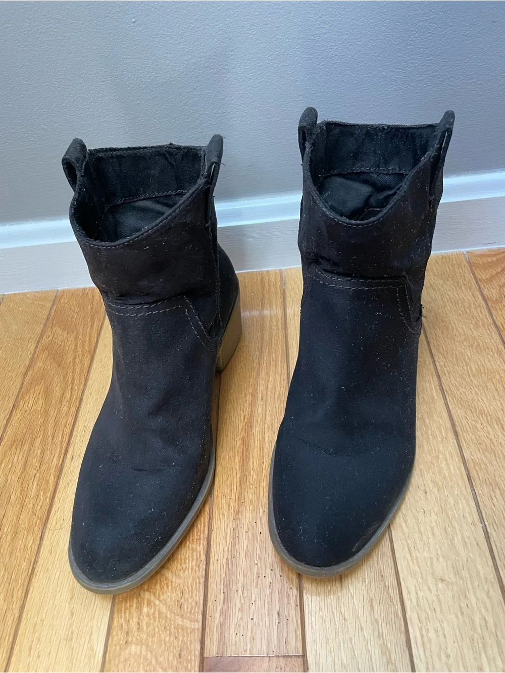 Merona Black Suede Ankle Booties with Low Block Heel